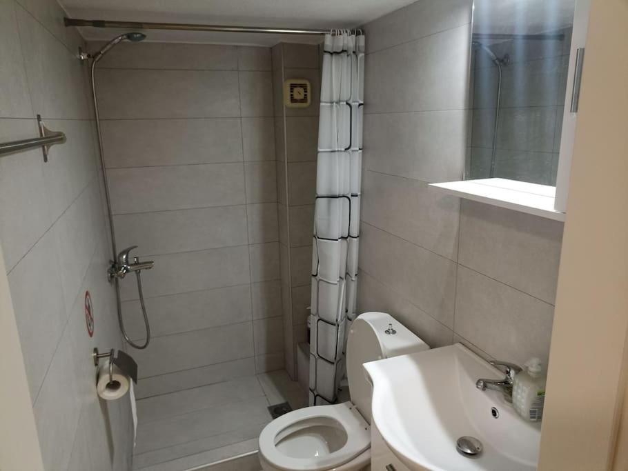 Apartment I